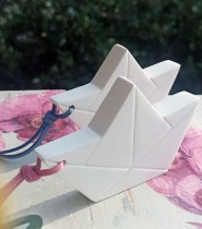 Καραβάκια οριγκάμι origami από χυτό υλικό για μπομπονιέρα