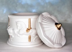 carousel_017